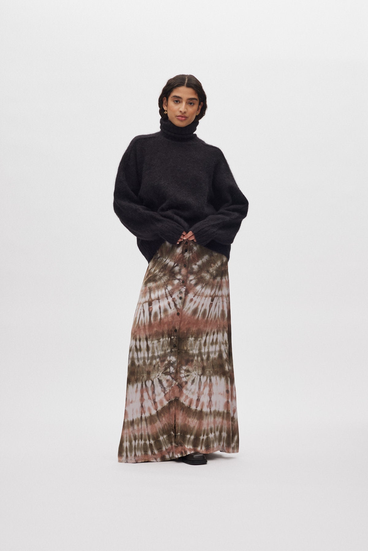 Mabeka - Fluffy knit funnel-neck sweater I Black Black XS/S 1 - Rabens Saloner