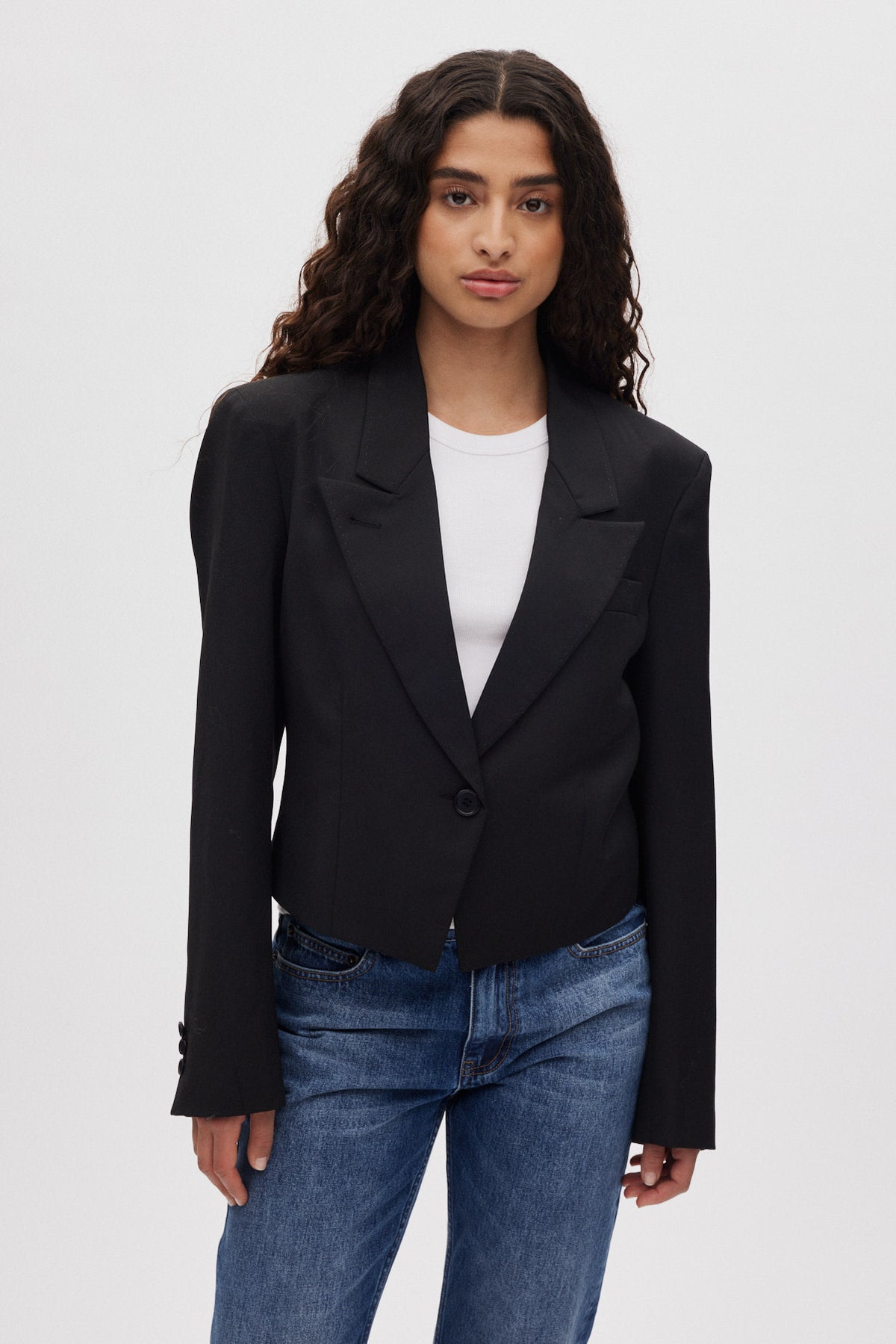 Tamar - Smooth tailoring short jacket I Black 2 - Rabens Saloner