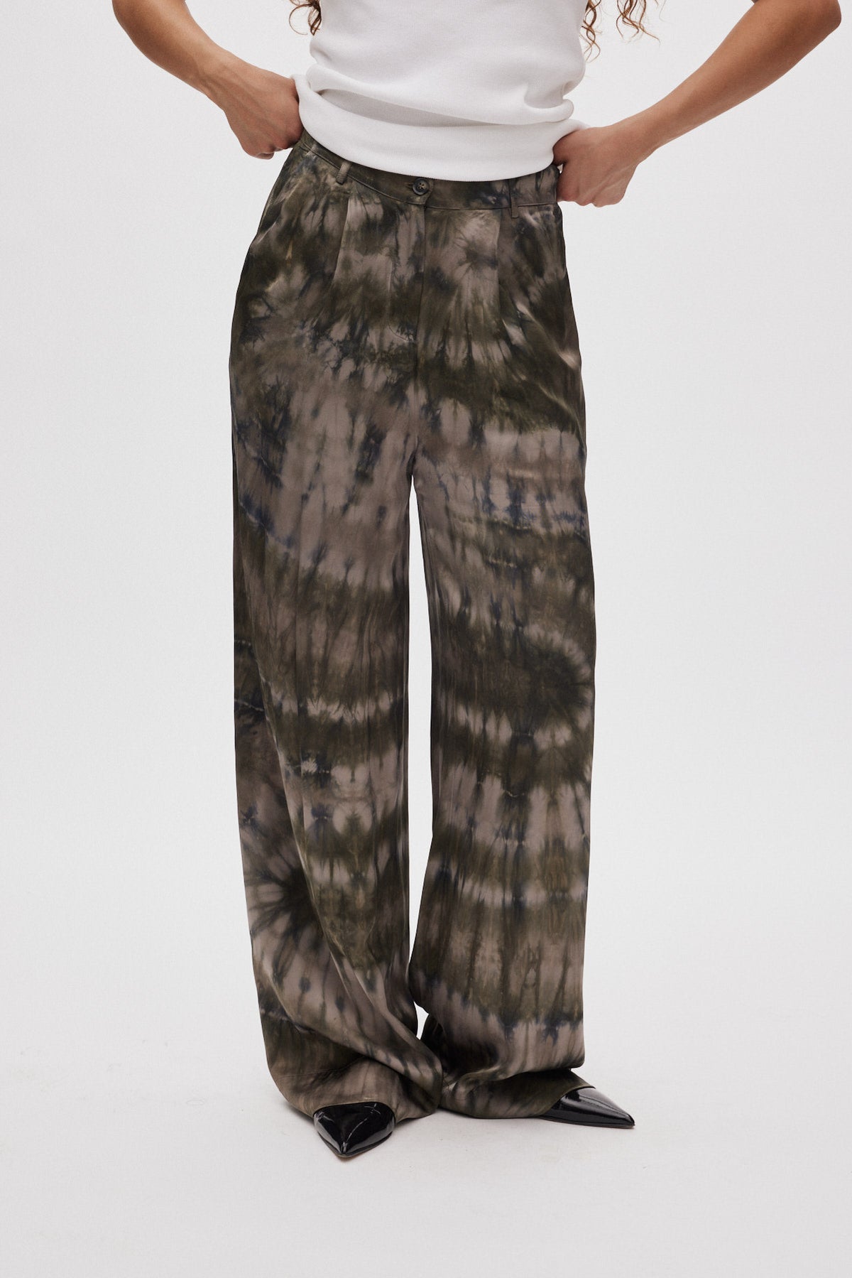 Briana - Lava pleat wide pants I Grey green combo 2 - Rabens Saloner
