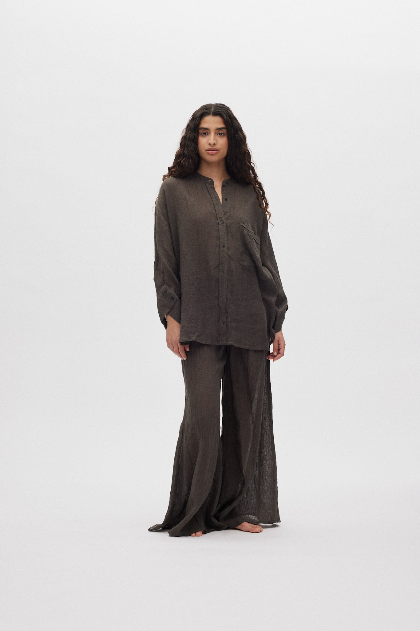 Karam - Crinkled wide leg pants I Faded black 6 - Rabens Saloner