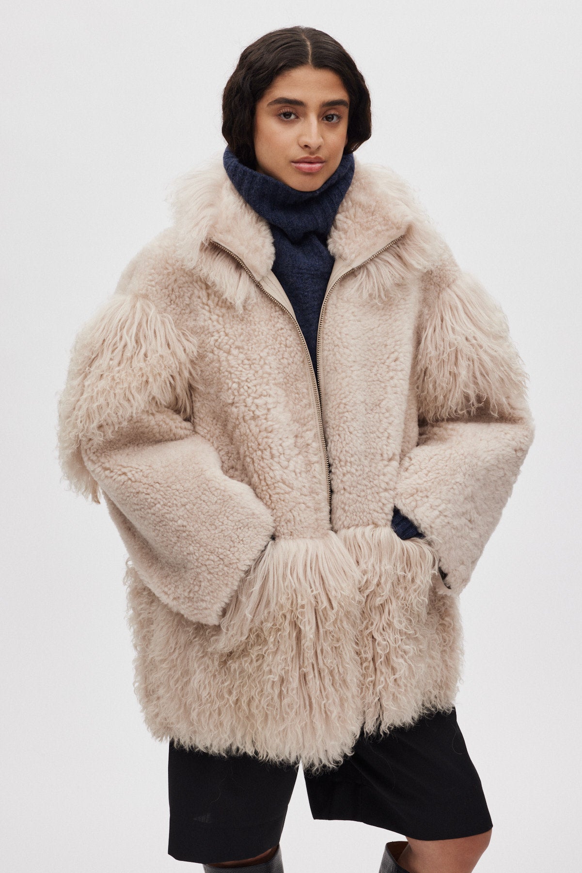 Stacia - Duo shearling jacket I Chalk 2 - Rabens Saloner