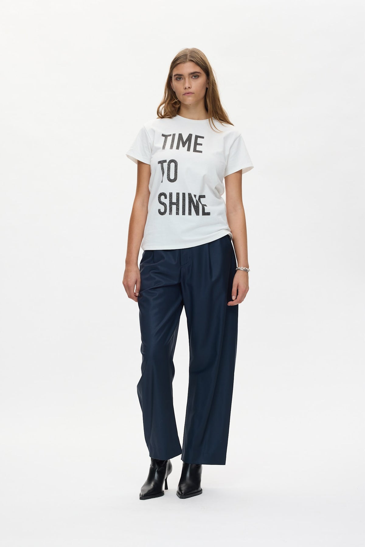 Ambla - Time to shine t-shirt I Chalk 2 - Rabens Saloner