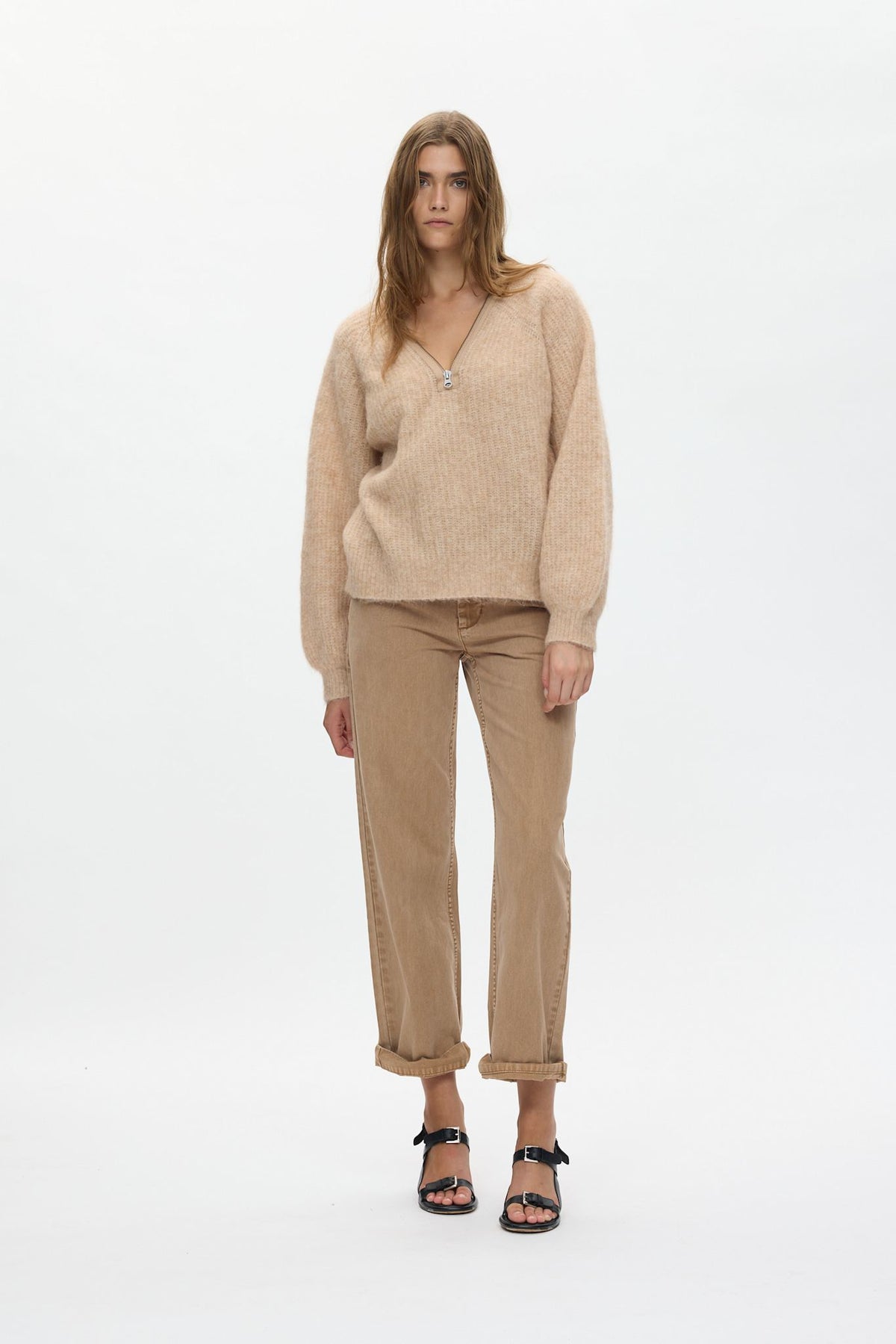 Maelle - Superlight knit zip opening sweater I Light camel 1 - Rabens Saloner