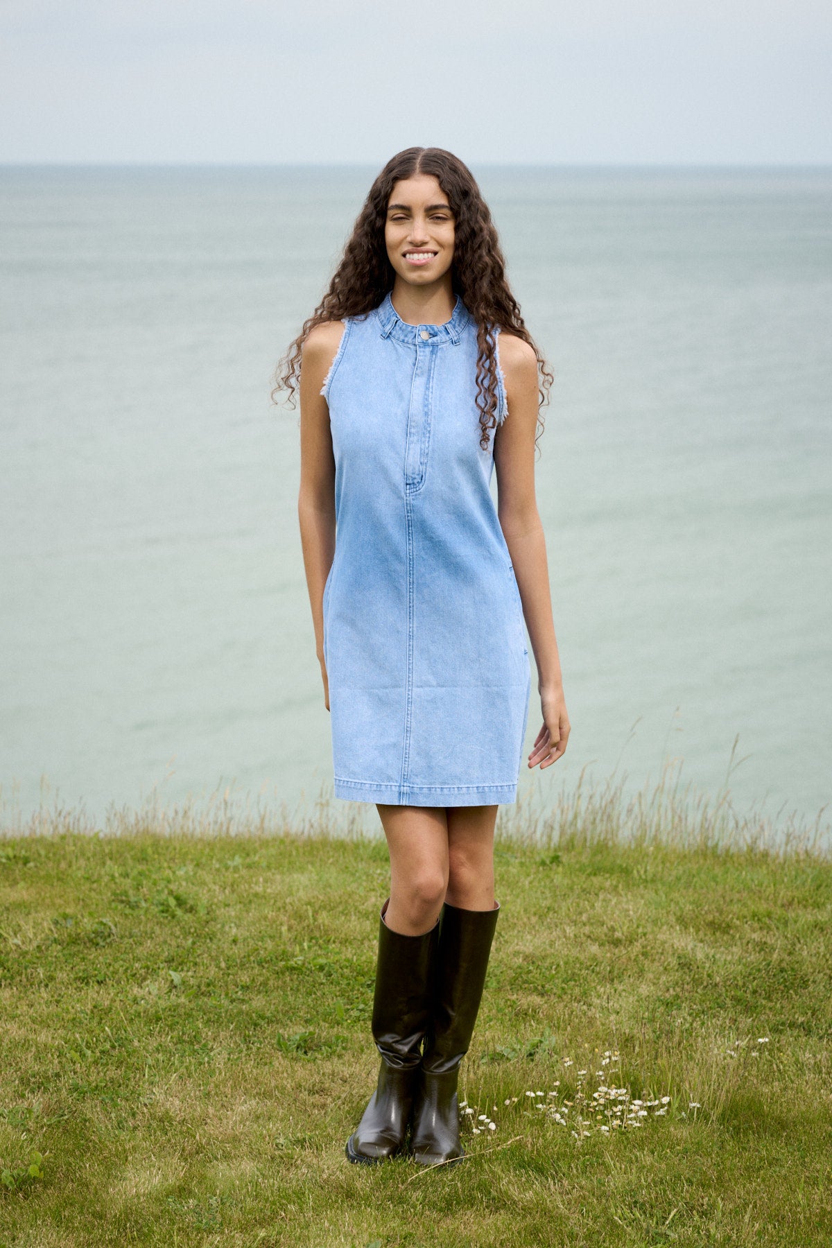 Fee - Denim light dress I Light washed denim 3 - Rabens Saloner