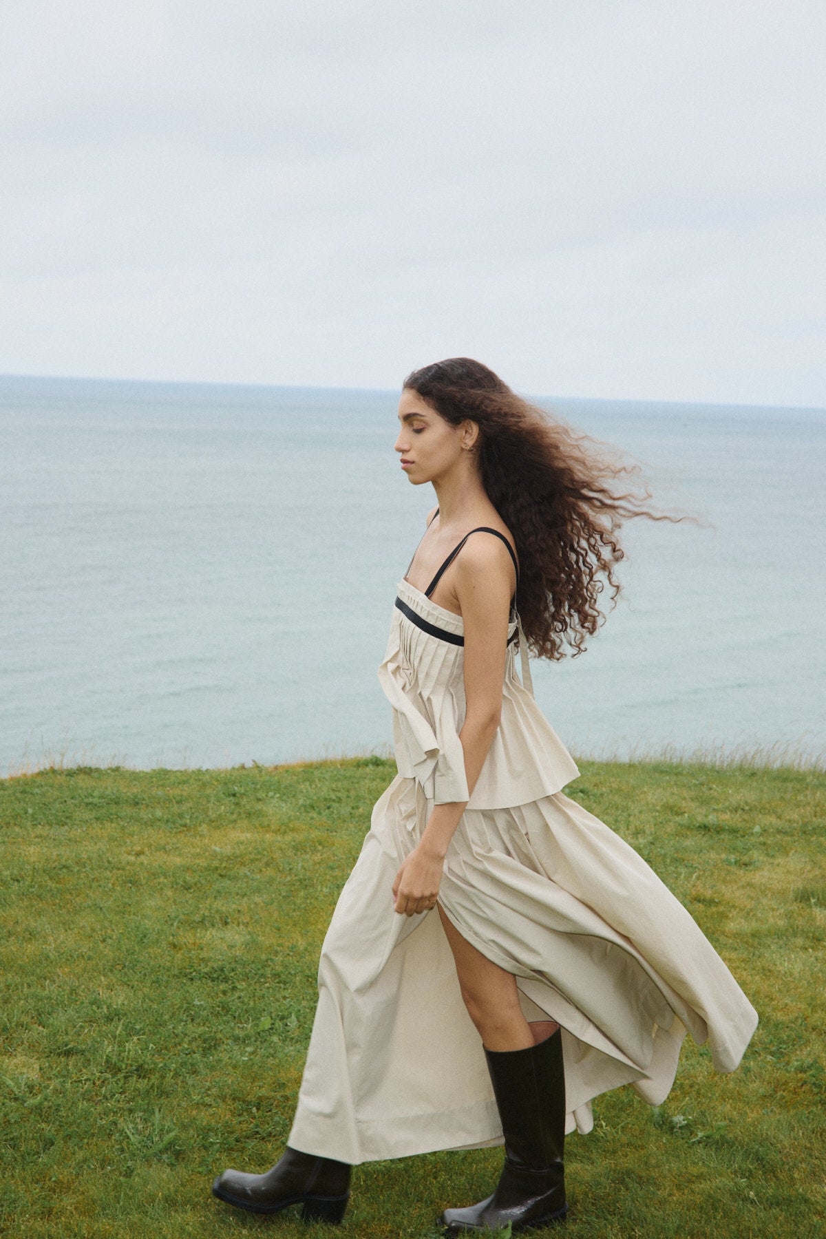 Thai - Light fusion skirt I Sand 13 - Rabens Saloner