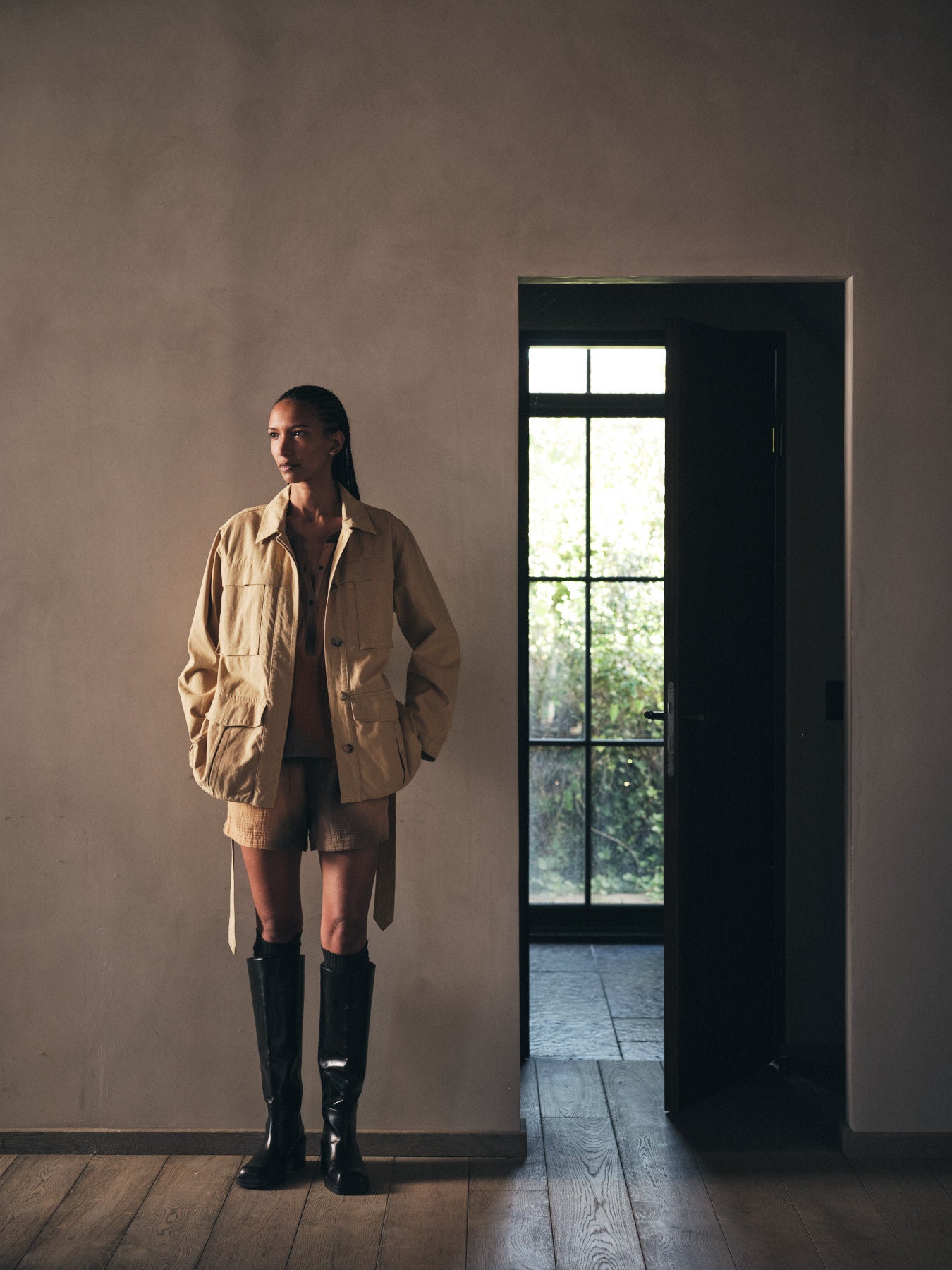Sienna - Texture canvas belted jacket I Sand 6 - Rabens Saloner