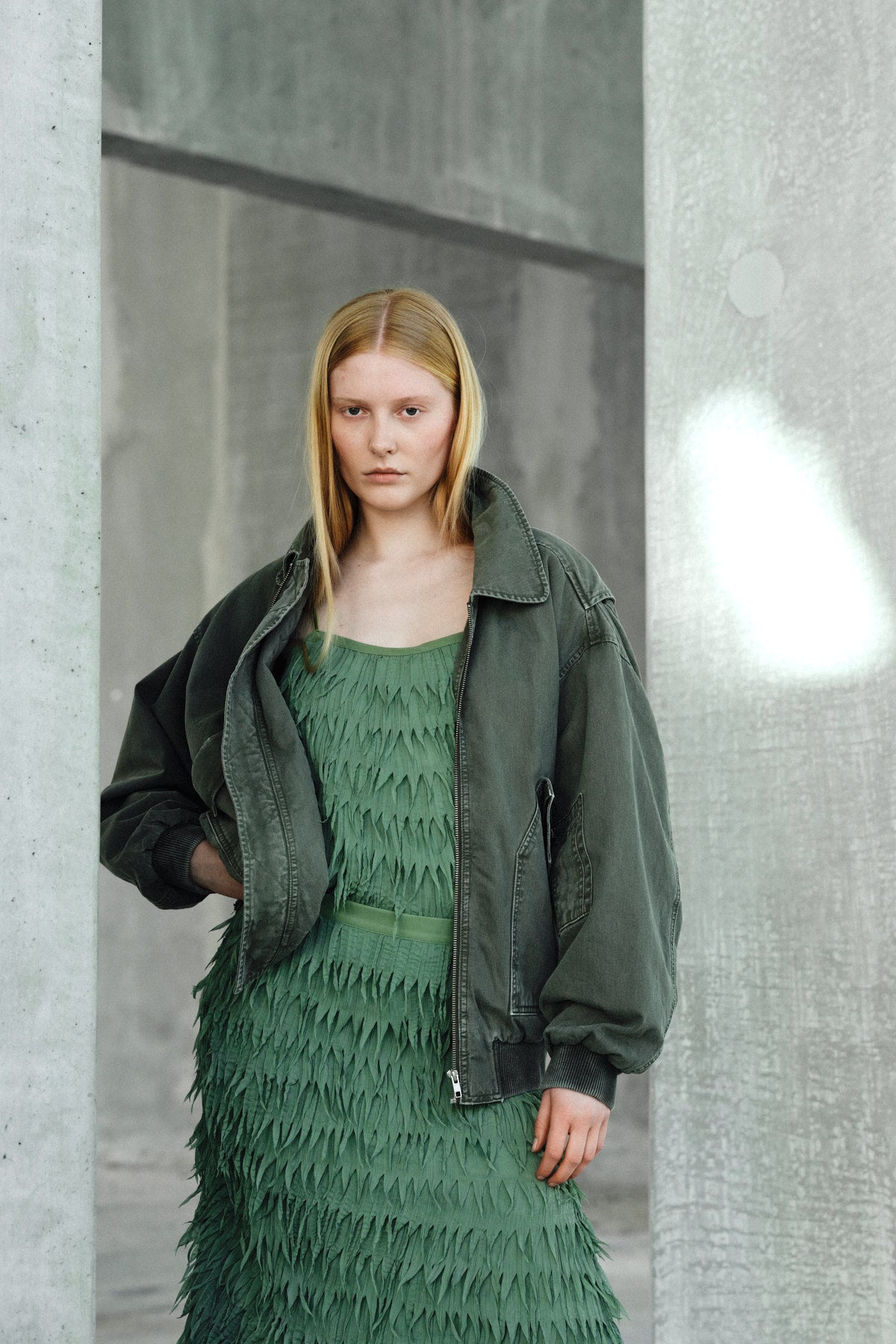 Ezmira - Canvas padded bomber I Washed sage 7 - Rabens Saloner