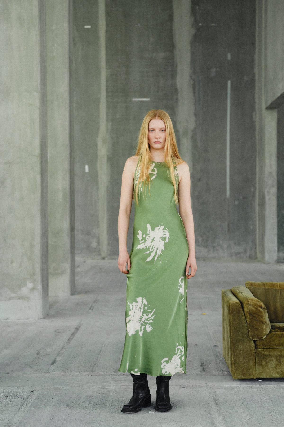 Nathali - Lumière bias dress I Sage 6 - Rabens Saloner