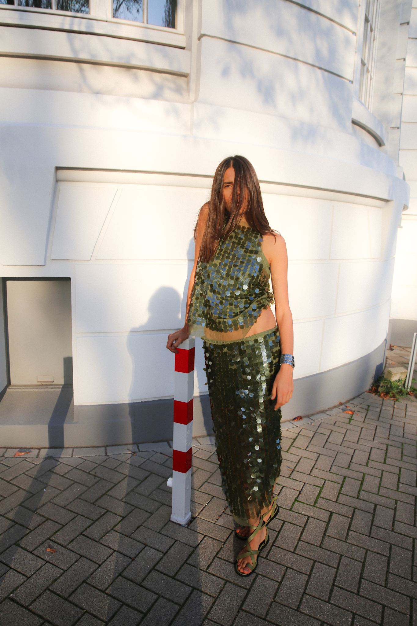 Lior - Clover sequins pencil skirt I Army Green 2 - Rabens Saloner