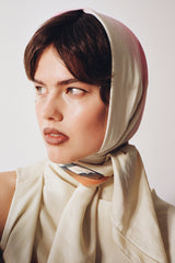 Lydi - Tramline scarf 65X65