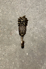 Small Pineapple Hook - Rabens Apartment I Matte Brass 4 - Rabens Saloner