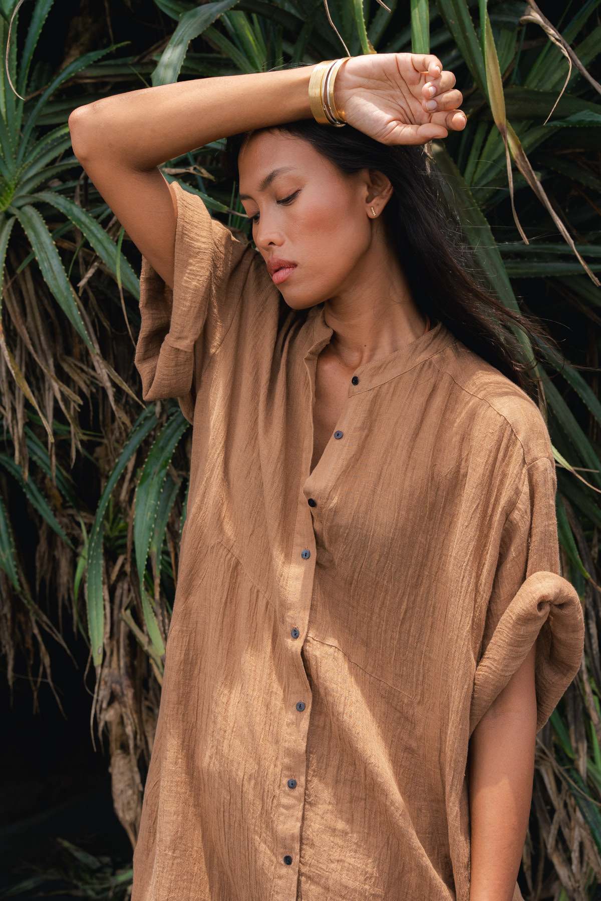 Susi - PRE-ORDER I Crinkled long kaftan I Walnut 7 - Rabens Saloner