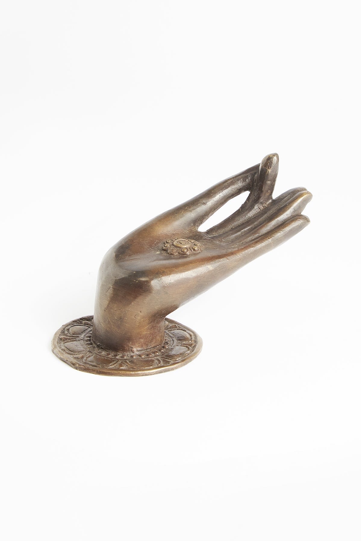 Decorative Dark Brass Hand - Rabens Apartment I Dark Brass Dark Brass 8 x 15 CM 1 - Rabens Saloner