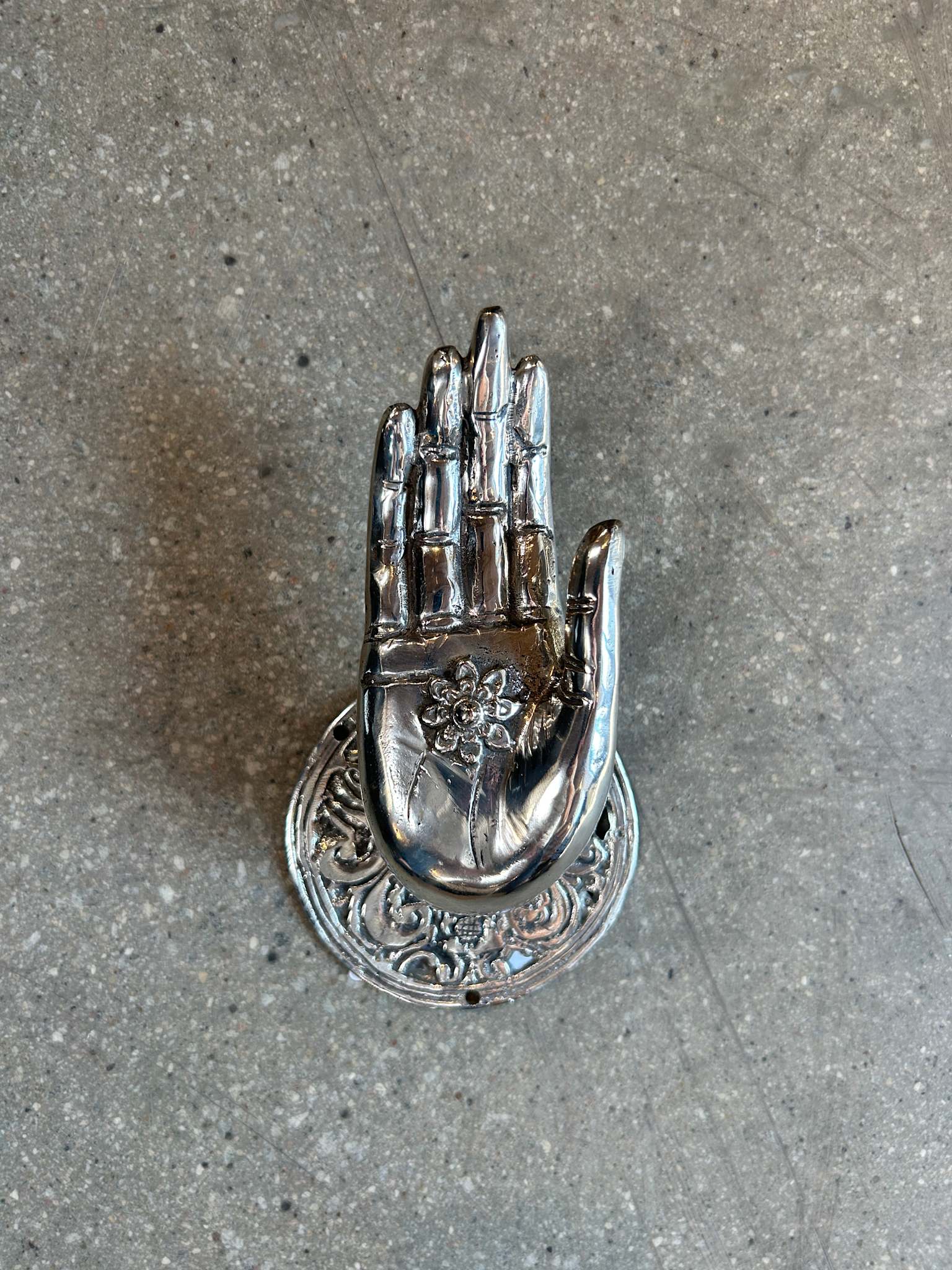 Decorative open hand - Hand I Silver 4 - Rabens Saloner