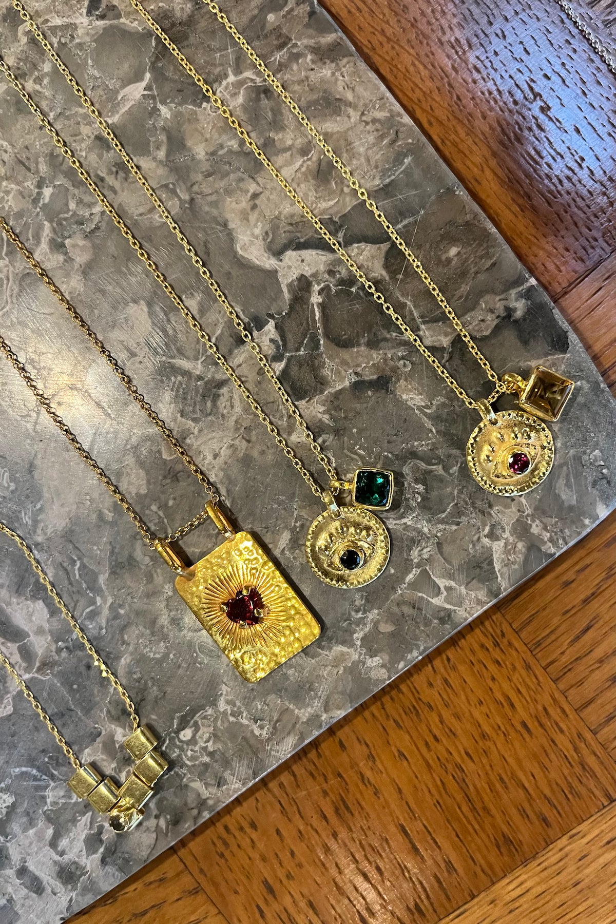 Nafsu - Necklace w/eye and square pendant I Green combo    2 - Rabens Saloner