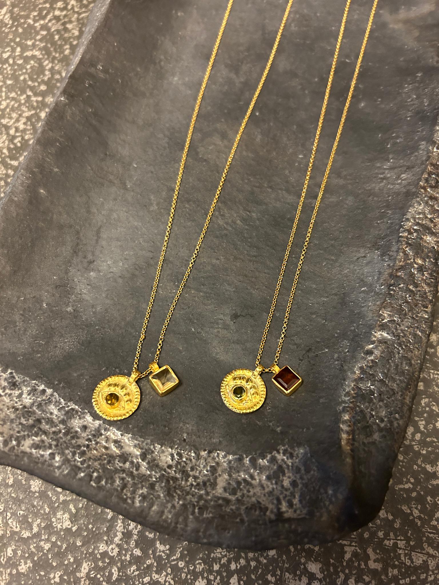Nafsu - Necklace w/eye and square pendant I Bright combo 2 - Rabens Saloner