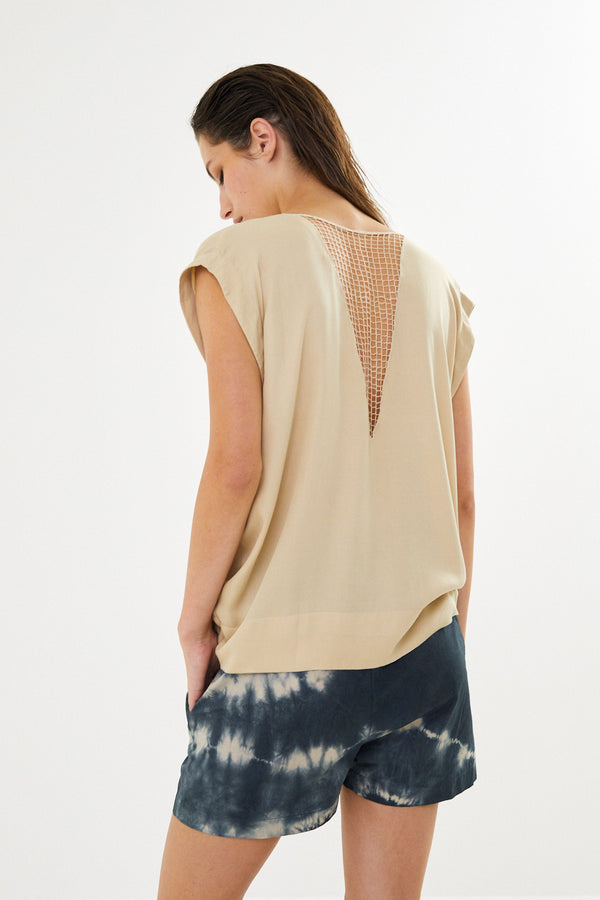 Rosalyn - Funnel web blouse I Sand    2 - Rabens Saloner