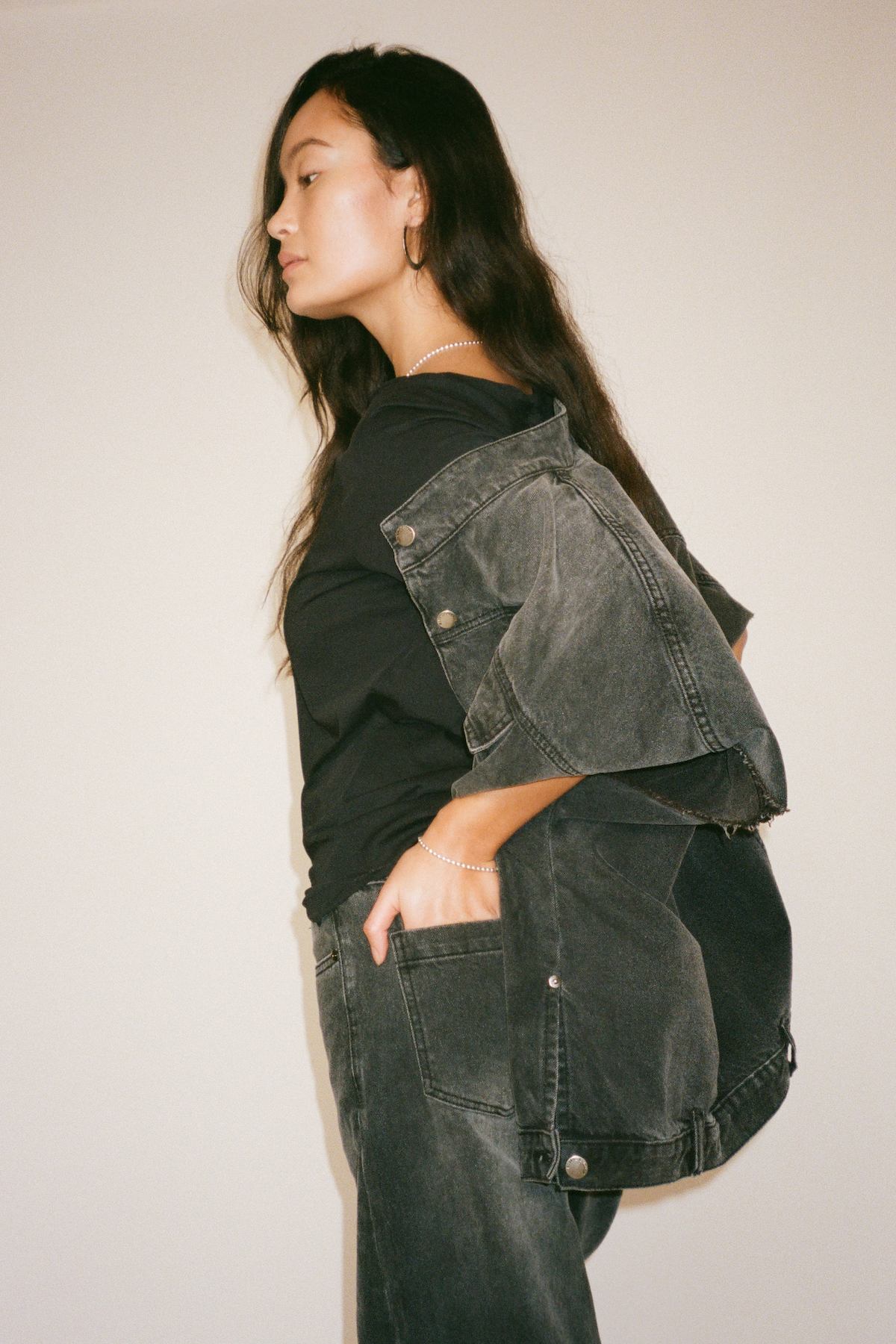 Mir - Denim vest jacket I Washed black denim 7 - Rabens Saloner