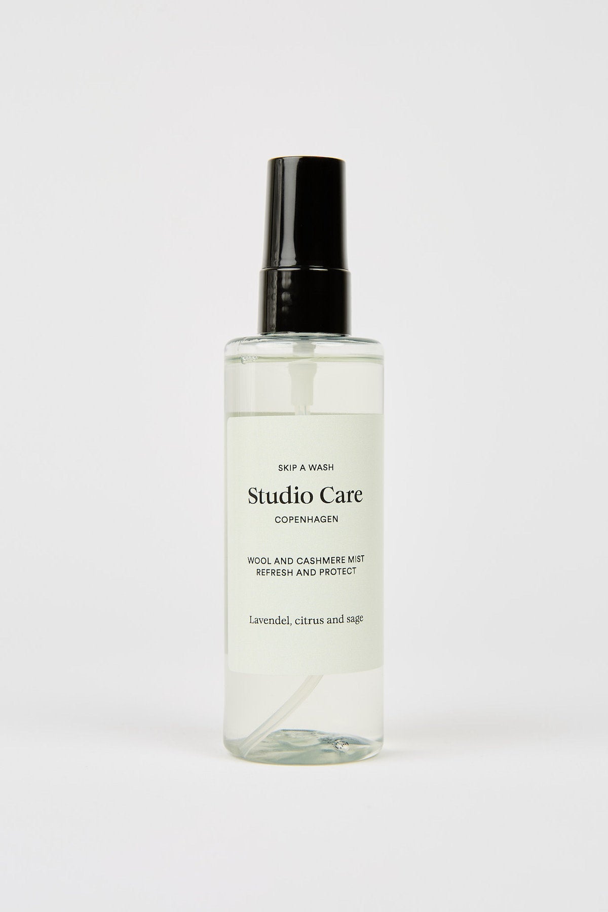 Wool & Cashmere Mist - Studio Care Copenhagen I Lavender, Citrus & Sage Lavender, Citrus & Sage 100 ML 1 - Rabens Saloner