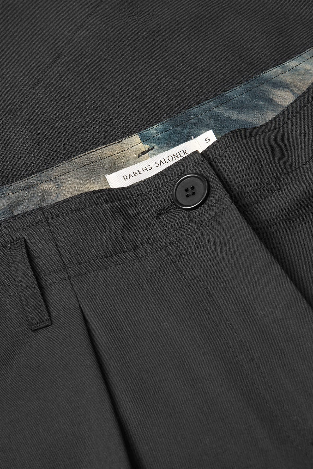 Feliza - Smooth tailoring shorts I Black 6 - Rabens Saloner