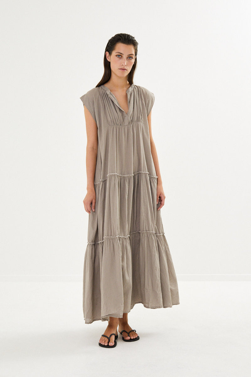 Lorita - Cotton tiered long dress I Pearl grey 3 - Rabens Saloner