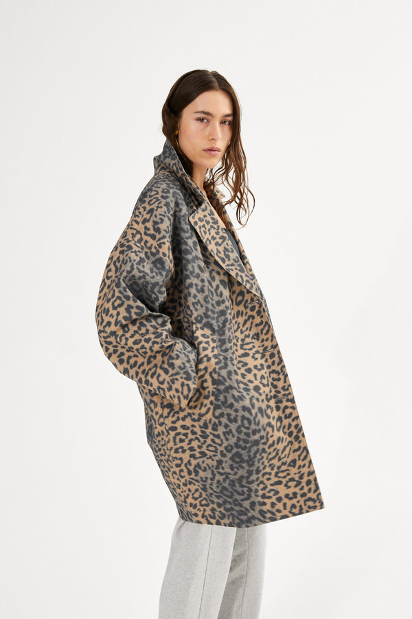 Jacqline - Leopard print oversize jacket I Leopard 2 - Rabens Saloner