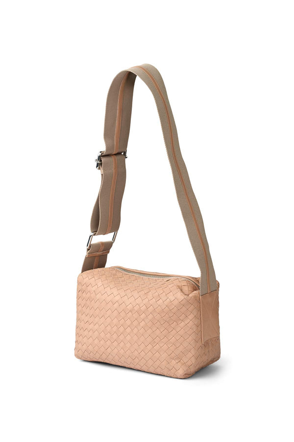 Sigi - Basket weave leather bag I Blush Blush O/S 1 - Rabens Saloner