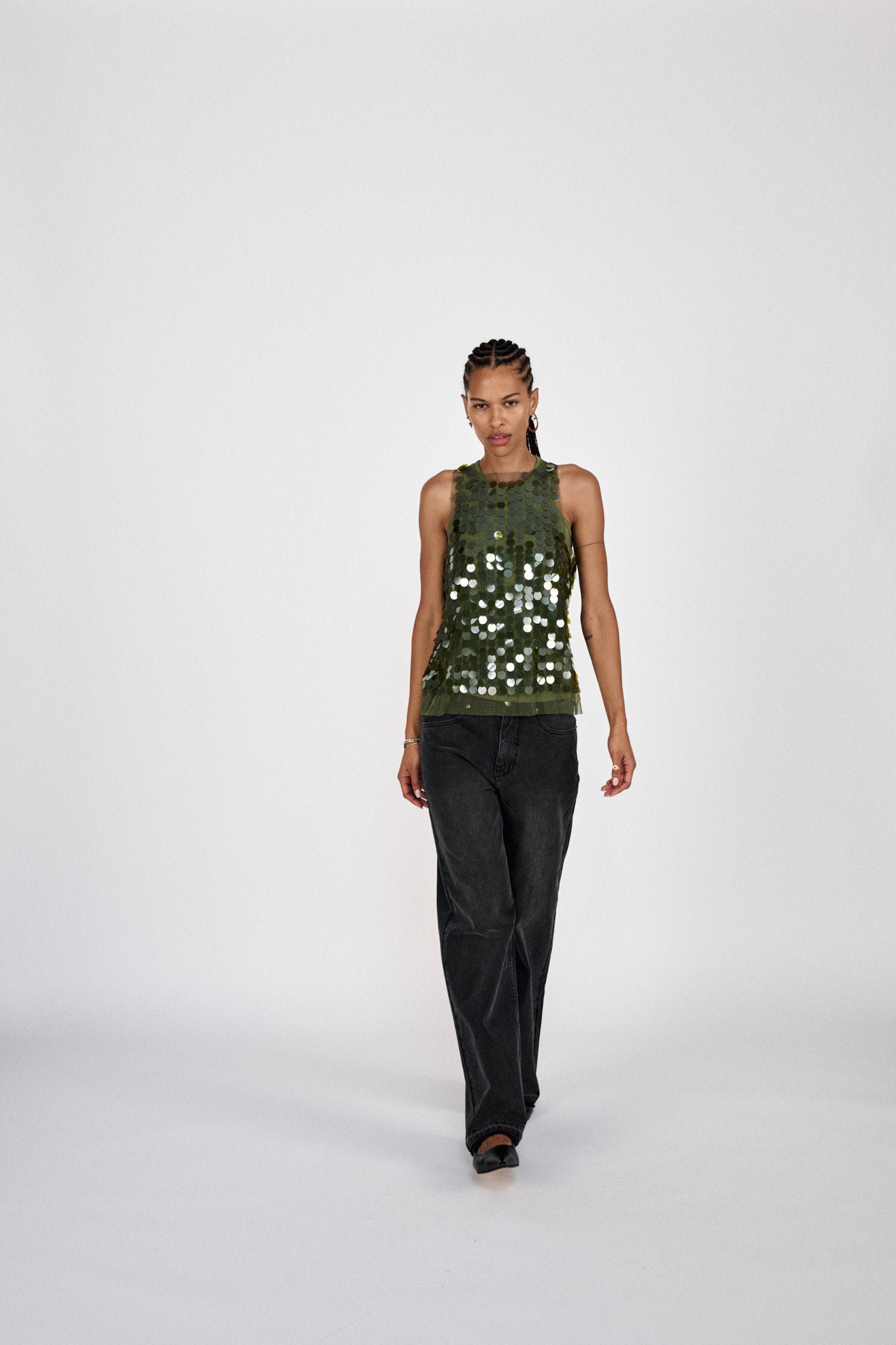 Lilos - Clover sequins tank top I Army Green 4 - Rabens Saloner