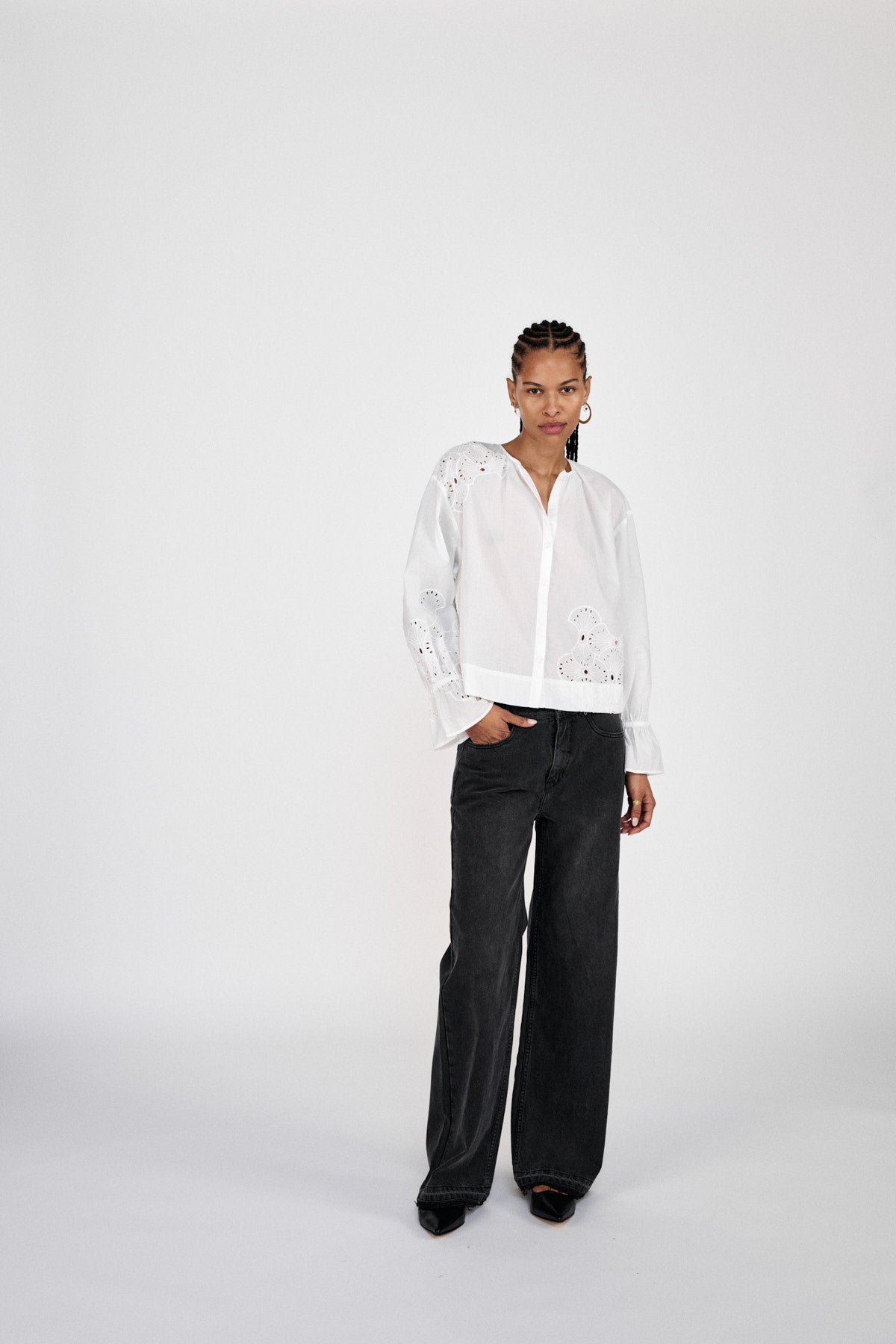 Blossom - Supersize anglaise blouse I White swan 2 - Rabens Saloner