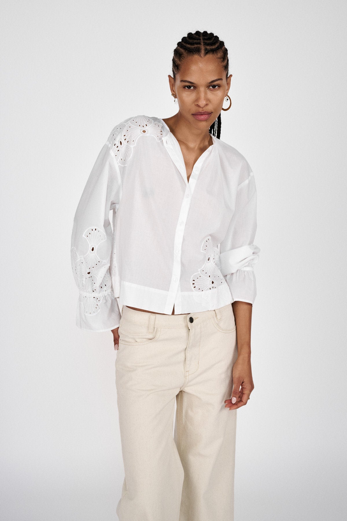 Blossom - Supersize anglaise blouse I White swan 1 - Rabens Saloner