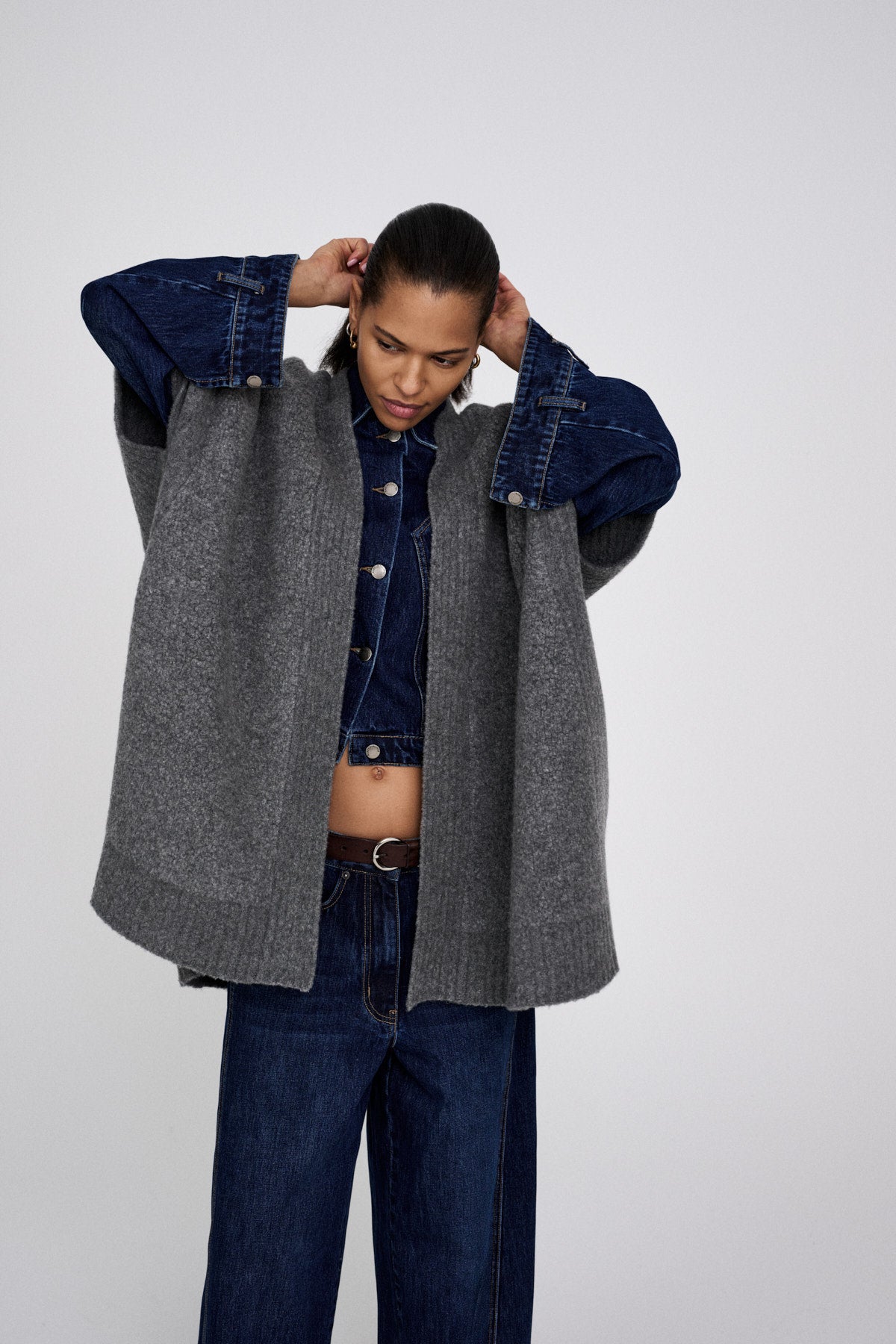 Dorris - Sheep knit cape I Dark brown 3 - Rabens Saloner