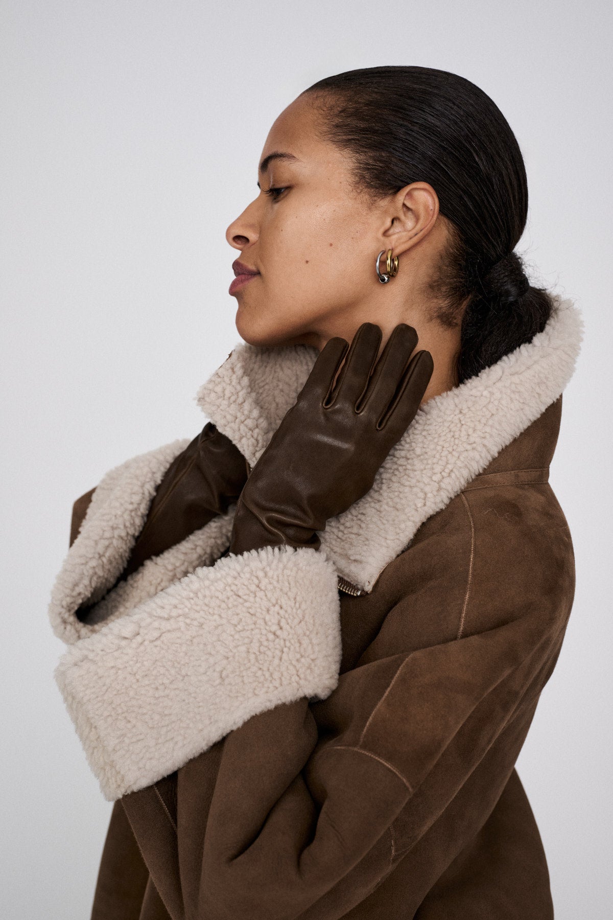 Ejsa - Shearling coat I Dark brown natural combo 2 - Rabens Saloner