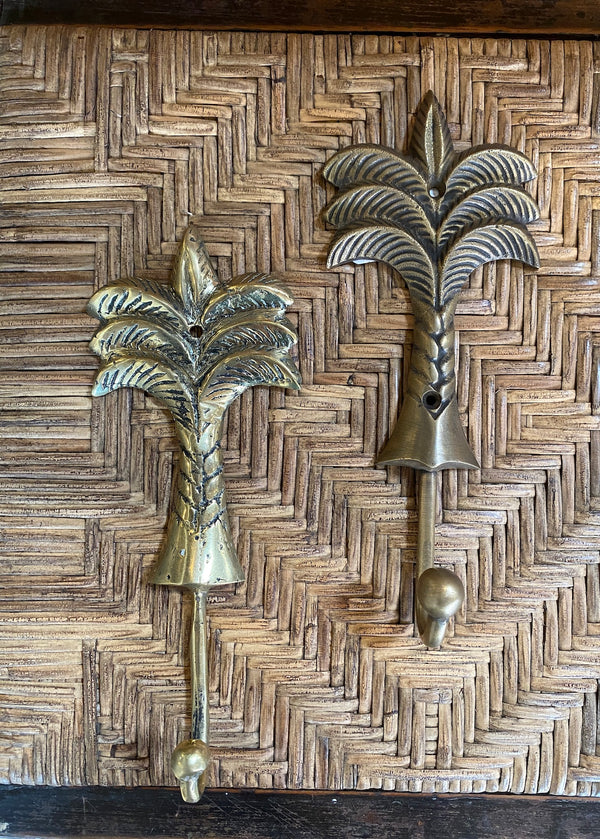 Brass Palm hook - Palm hook I Matte brass    2 - Rabens Saloner